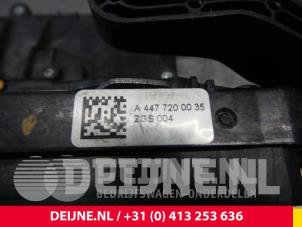 Mercedes Vito Türschlossmechanik 2-türig links O37901 foto 3