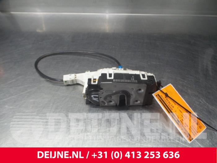 Mercedes Sprinter Deurslot Mechaniek 2Deurs links O37910