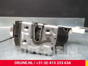 Mercedes Sprinter Türschlossmechanik 2-türig links O37928 foto 3