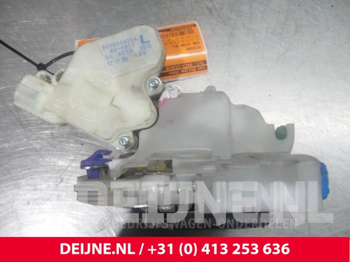 Nissan Cab Star Door lock mechanism 2-door, left O38133