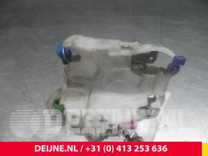 Nissan Cab Star Deurslot Mechaniek 2Deurs links O38134 foto 3