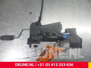 Nissan Primastar Deurslot Mechaniek 2Deurs links O38143 foto 2