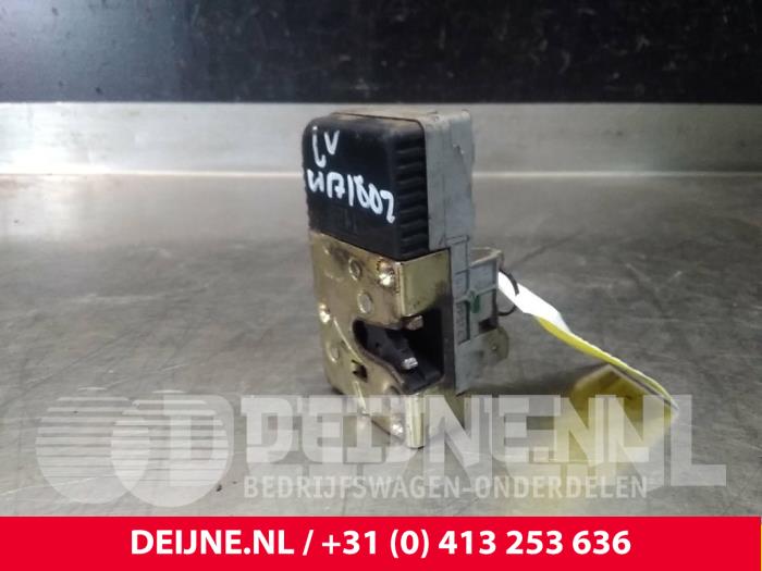 Citroen Jumpy Türschlossmechanik 2-türig links O38209