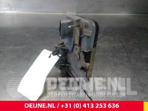 Citroen Jumpy Door lock mechanism 2-door, left O38209 photo 2