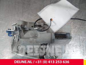 Peugeot Partner Door lock mechanism 2-door, left O38231 photo 2