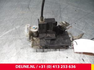 Peugeot Boxer Türschlossmechanik 2-türig links O38243 foto 2