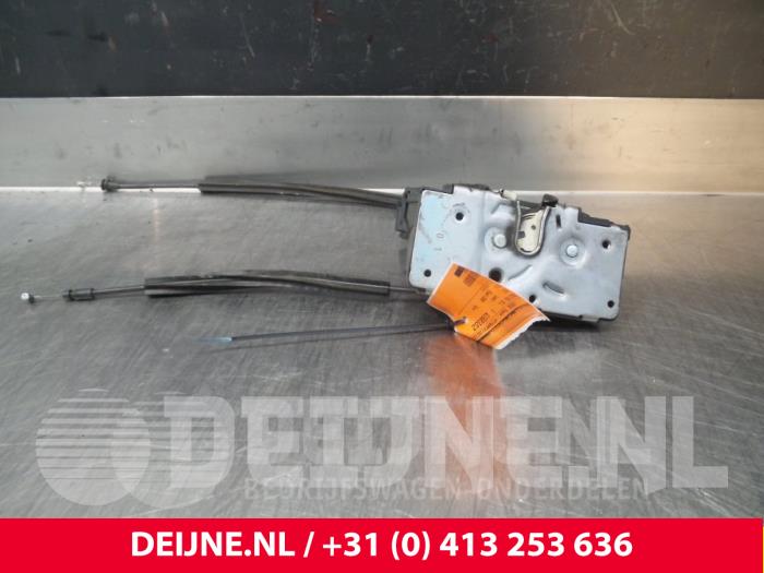 Peugeot Boxer Deurslot Mechaniek 2Deurs links O38248