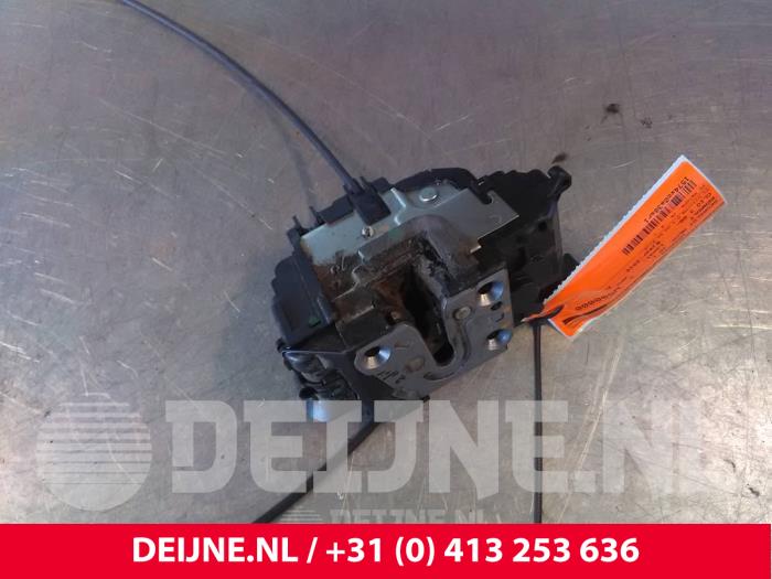 Renault Clio Türschlossmechanik 2-türig links O38289