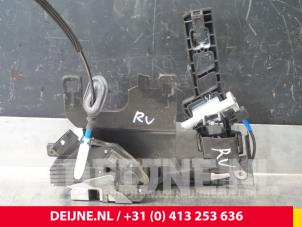 Ford Fiesta Türschlossmechanik 2-türig rechts O38347 foto 2