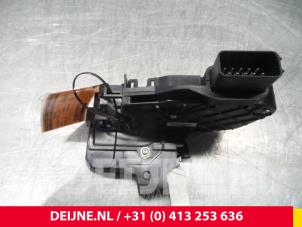 Ford Focus Deurslot Mechaniek 2Deurs rechts O38367 foto 2