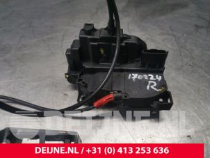 Mercedes Citan Türschlossmechanik 2-türig rechts O38410 foto 3