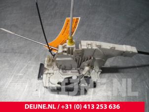 Mercedes Sprinter Deurslot Mechaniek 2Deurs rechts O38435 foto 2
