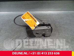 Opel Vivaro Deurslot Mechaniek 2Deurs rechts O38455 foto 4