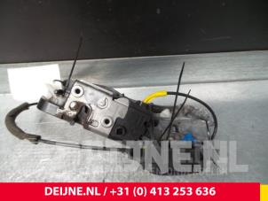 Fiat Scudo Türschlossmechanik 2-türig rechts O38630 foto 2