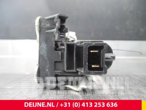 Iveco New Daily Deurslot Mechaniek 2Deurs rechts O38671 foto 3
