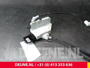 Citroen Berlingo Türschlossmechanik 2-türig rechts O38693 foto 2