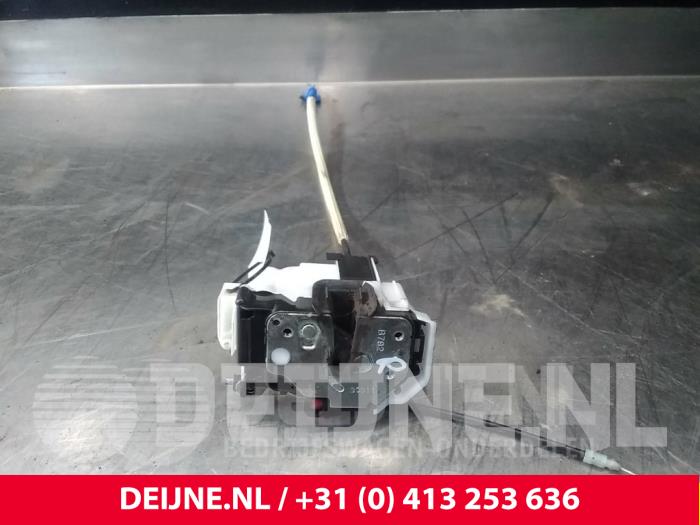 Citroen Nemo Deurslot Mechaniek 2Deurs rechts O38709