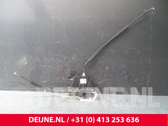Citroen Jumper Türschlossmechanik 2-türig rechts O38716