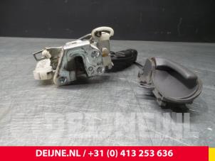 Peugeot 107 Deurslot Mechaniek 2Deurs rechts O38736 foto 2