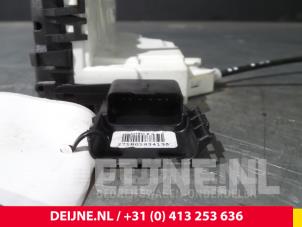 Peugeot Partner Türschlossmechanik 2-türig rechts O38751 foto 2