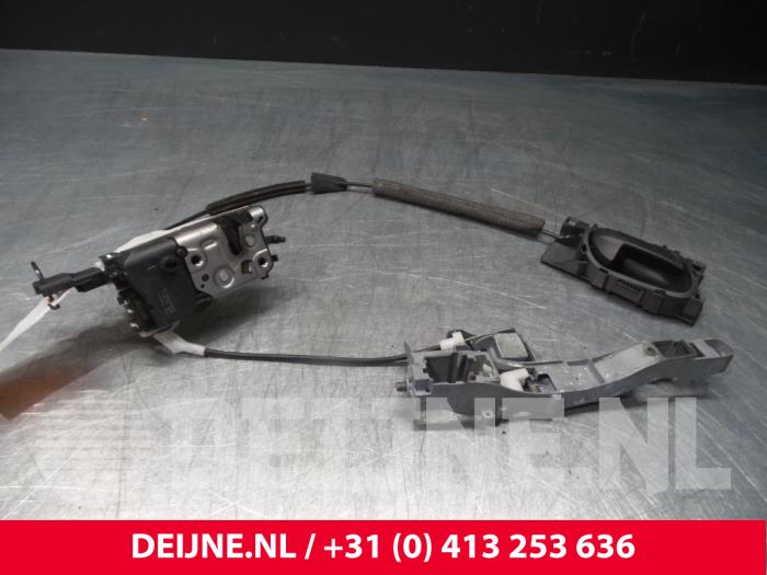 Peugeot Partner Door lock mechanism 2-door, right O38753