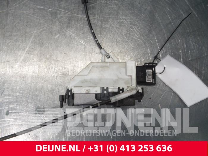 Peugeot Partner Deurslot Mechaniek 2Deurs rechts O38758