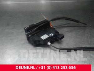 Peugeot Boxer Deurslot Mechaniek 2Deurs rechts O38769 foto 2