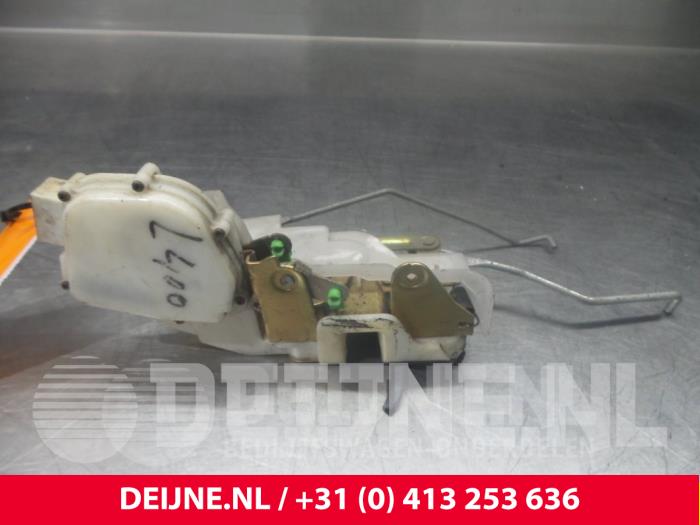 Deurslot Mechaniek 2Deurs rechts - Mitsubishi L400