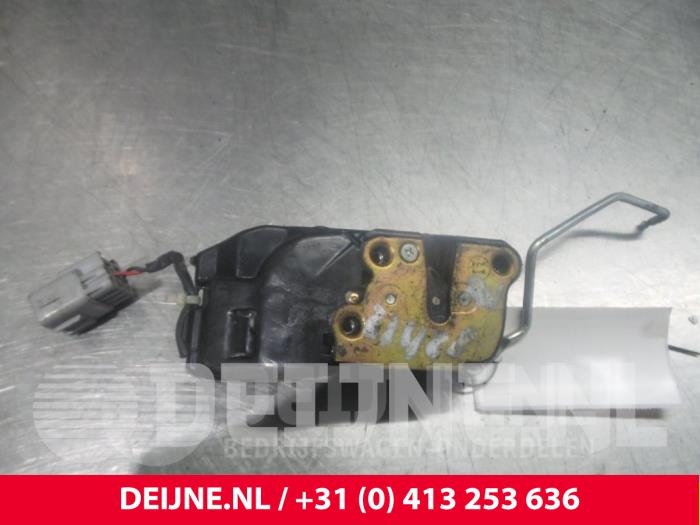 Deurslot Mechaniek 2Deurs rechts van een Toyota Hiace 2001