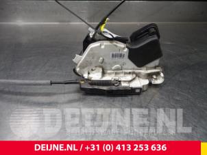 Volkswagen Polo Door lock mechanism 4-door, front left O38921 photo 3