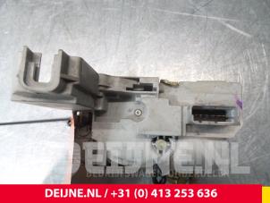 Peugeot 307 Door lock mechanism 4-door, front left O38985 photo 2