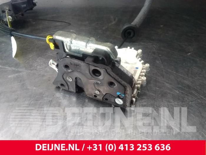 Audi A5 Deurslot Mechaniek 4Deurs links-achter O39000