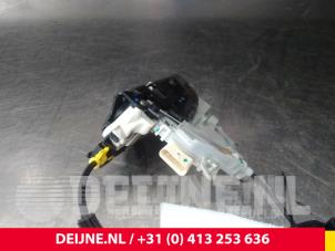 Audi A5 Türschlossmechanik 4-türig links hinten O39000 foto 2