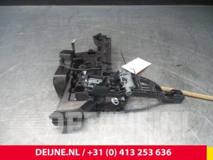 Ford Focus Deurslot Mechaniek 4Deurs links-achter O39038 foto 2