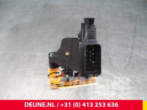 Ford Focus Türschlossmechanik 4-türig rechts vorne O39180 foto 2
