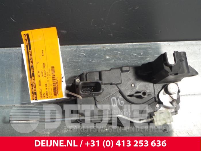 Opel Astra Türschlossmechanik 4-türig rechts vorne O39202