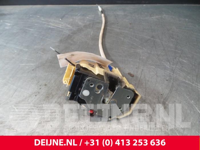 Fiat Panda Türschlossmechanik 4-türig rechts vorne O39248