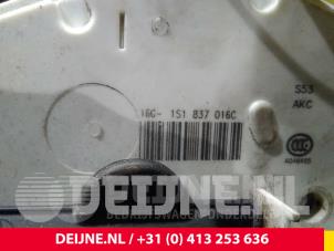 Skoda Fabia Deurslot Mechaniek 4Deurs rechts-voor O39262 foto 4