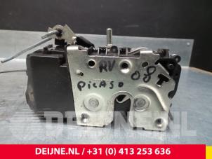 Citroen Xsara Picasso Front door lock mechanism 4-door, right O39270 photo 2