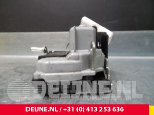 Citroen Xsara Picasso Front door lock mechanism 4-door, right O39270 photo 3