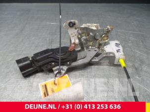 Peugeot 107 Türschlossmechanik 4-türig rechts vorne O39271 foto 4
