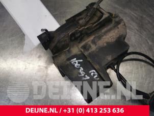 Renault Clio Front door lock mechanism 4-door, right O39288 photo 2