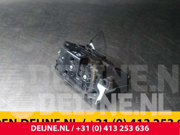 Seat Ibiza Front door lock mechanism 4-door, right O39291