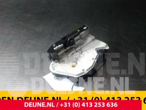 Seat Ibiza Front door lock mechanism 4-door, right O39291 photo 2