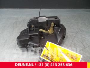 Mercedes C-Klasse Deurslot Mechaniek 4Deurs rechts-achter O39336 foto 2