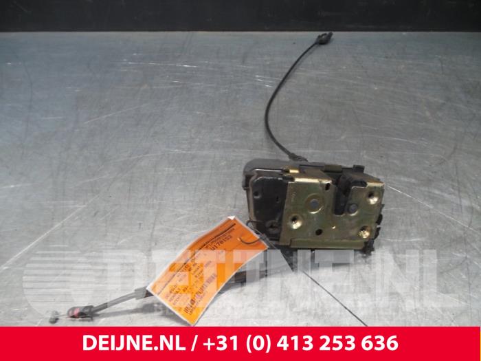 Renault Scenic Türschlossmechanik 4-türig rechts hinten O39436