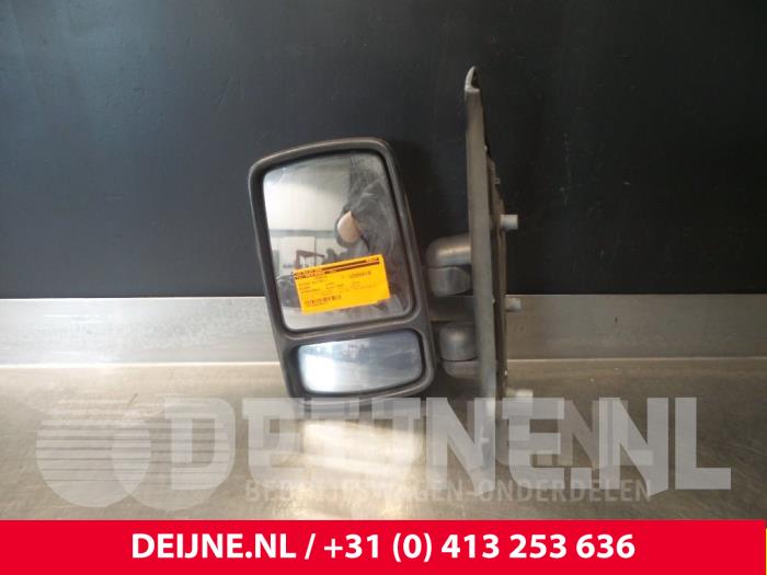 Nissan Interstar Außenspiegel links O39777