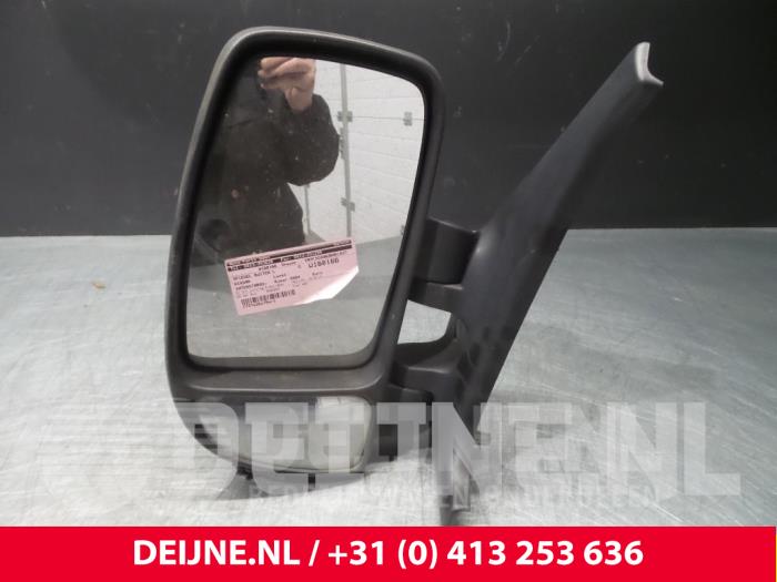 Nissan Interstar Außenspiegel links O39778
