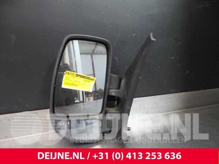 Nissan Interstar Buitenspiegel links O39780