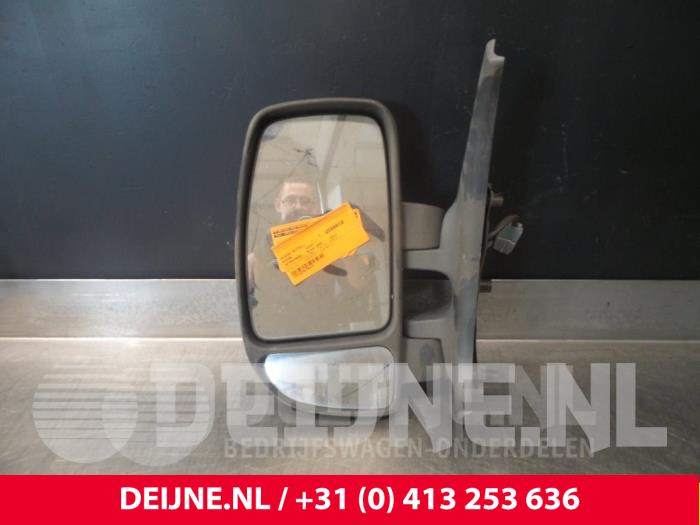 Nissan Interstar Außenspiegel links O39783